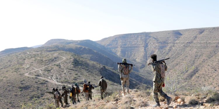 Ciidamada DG Puntland & Daacish oo ku dagaalamaya Tog-Jaceyl Gobolka Bari