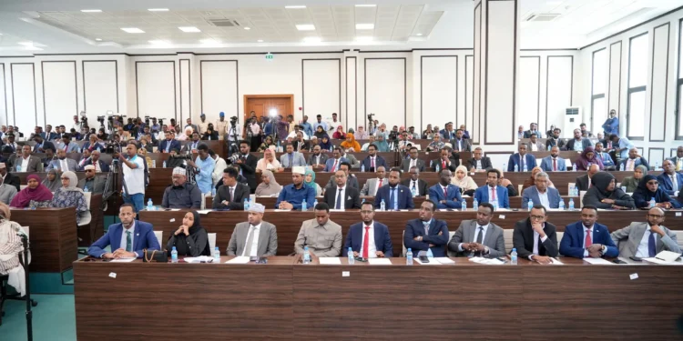 Furitaanka kal fadhiga Baarlabaanka oo dib loo dhigay.